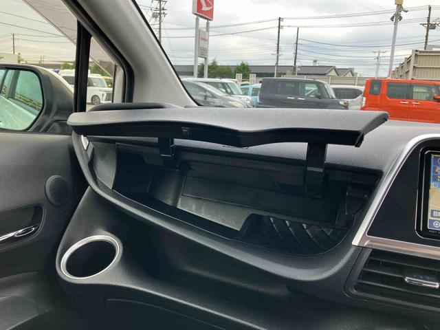 シエンタハイブリッド　Ｇ　セーフティーエディションハイブリッド　ナビ／ＴＶ／ＤＶＤ／ＢＴ／ＵＳＢ　全周囲カメラ　前後ドラレコ　ＥＴＣ　クルコン　ＬＥＤヘッドランプ　両側電動スライドドア　シートヒーター　革巻きステアリング　ステアリングヒーター　アルミ（千葉県）の中古車