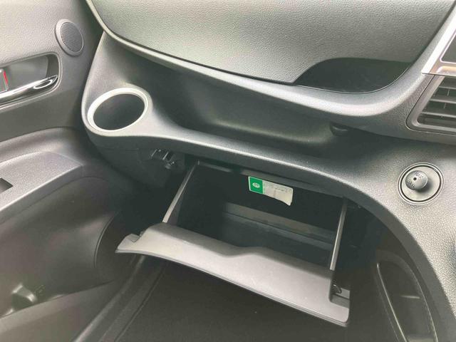 シエンタハイブリッド　Ｇ　セーフティーエディションハイブリッド　ナビ／ＴＶ／ＤＶＤ／ＢＴ／ＵＳＢ　全周囲カメラ　前後ドラレコ　ＥＴＣ　クルコン　ＬＥＤヘッドランプ　両側電動スライドドア　シートヒーター　革巻きステアリング　ステアリングヒーター　アルミ（千葉県）の中古車