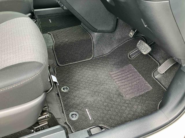 シエンタハイブリッド　Ｇ　セーフティーエディションハイブリッド　ナビ／ＴＶ／ＤＶＤ／ＢＴ／ＵＳＢ　全周囲カメラ　前後ドラレコ　ＥＴＣ　クルコン　ＬＥＤヘッドランプ　両側電動スライドドア　シートヒーター　革巻きステアリング　ステアリングヒーター　アルミ（千葉県）の中古車