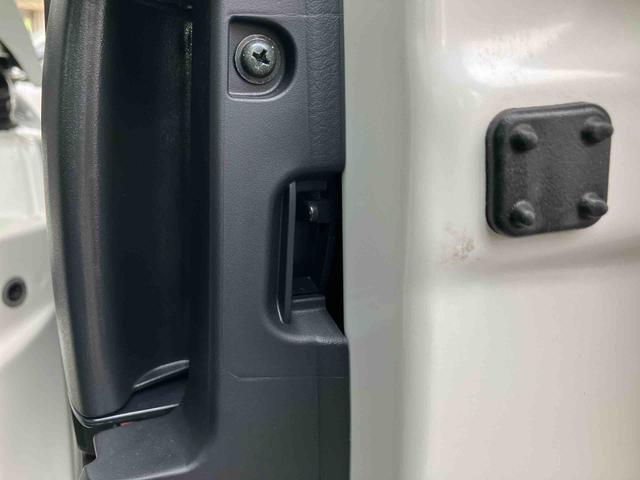 シエンタハイブリッド　Ｇ　セーフティーエディションハイブリッド　ナビ／ＴＶ／ＤＶＤ／ＢＴ／ＵＳＢ　全周囲カメラ　前後ドラレコ　ＥＴＣ　クルコン　ＬＥＤヘッドランプ　両側電動スライドドア　シートヒーター　革巻きステアリング　ステアリングヒーター　アルミ（千葉県）の中古車