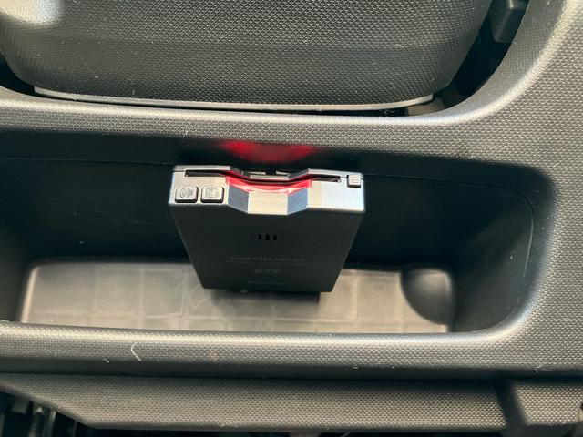 ムーヴカスタム　Ｘリミテッド　ＳＡナビ／ワンセグＴＶ／ＣＤ／ＵＳＢ　Ｂカメラ　ＥＴＣ　ＬＥＤヘッドライト　オートライト　トップシェイドガラス　オートエアコン　革巻きステアリング　アルミホイール　シートリフター　キーフリー　盗難防止警報（千葉県）の中古車