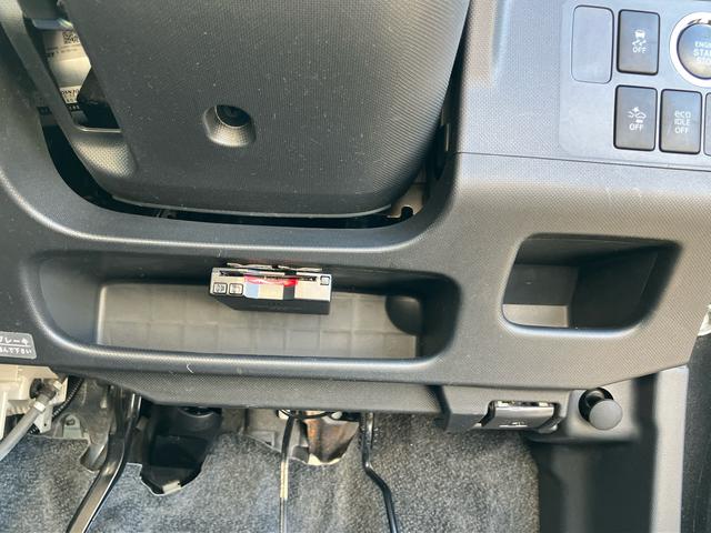 ムーヴカスタム　Ｘリミテッド　ＳＡナビ／ワンセグＴＶ／ＣＤ／ＵＳＢ　Ｂカメラ　ＥＴＣ　ＬＥＤヘッドライト　オートライト　トップシェイドガラス　オートエアコン　革巻きステアリング　アルミホイール　シートリフター　キーフリー　盗難防止警報（千葉県）の中古車