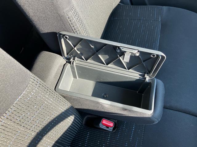 ムーヴカスタム　Ｘリミテッド　ＳＡナビ／ワンセグＴＶ／ＣＤ／ＵＳＢ　Ｂカメラ　ＥＴＣ　ＬＥＤヘッドライト　オートライト　トップシェイドガラス　オートエアコン　革巻きステアリング　アルミホイール　シートリフター　キーフリー　盗難防止警報（千葉県）の中古車