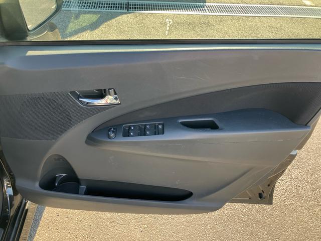 ムーヴカスタム　Ｘリミテッド　ＳＡナビ／ワンセグＴＶ／ＣＤ／ＵＳＢ　Ｂカメラ　ＥＴＣ　ＬＥＤヘッドライト　オートライト　トップシェイドガラス　オートエアコン　革巻きステアリング　アルミホイール　シートリフター　キーフリー　盗難防止警報（千葉県）の中古車