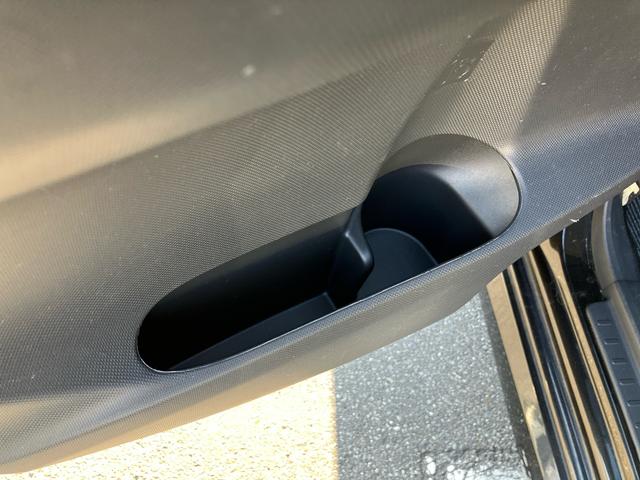 ムーヴカスタム　Ｘリミテッド　ＳＡナビ／ワンセグＴＶ／ＣＤ／ＵＳＢ　Ｂカメラ　ＥＴＣ　ＬＥＤヘッドライト　オートライト　トップシェイドガラス　オートエアコン　革巻きステアリング　アルミホイール　シートリフター　キーフリー　盗難防止警報（千葉県）の中古車