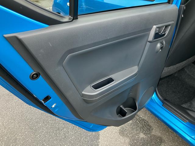 ミライースＧ　ＳＡIIIＬＥＤヘッドライト　オートライト　オートハイビーム　スモークガラス　シートヒーター　キーフリーシステム　アルミホイール　オートエアコン　シートリフター　チルトステアリング　スマアシ　コーナーセンサー（千葉県）の中古車