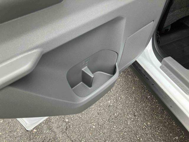 タフトＧターボ　ダーククロムベンチャーターボ　Ｂカメラ　ガラスルーフ　ルーフレール　全車速追従クルコン　ＡＤＢ　ＬＥＤヘッドライト　オートライト　スマアシ　コーナーセンサー　シートヒーター　革巻きステアリング　電動駐車ブレーキ　キーフリー（千葉県）の中古車