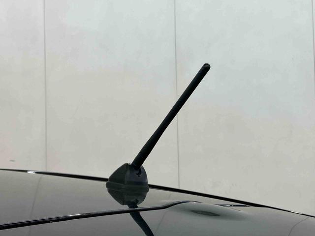 ｅＫワゴンＥワンセグナビ　ＵＳＢ接続　ブルートゥース対応　運転席シートヒーター　シートベルトアンカーアジャスター　バニティーミラー付き運転席サンバイザー　キーレスエントリー　ショッピングフック　横滑り防止装置（千葉県）の中古車