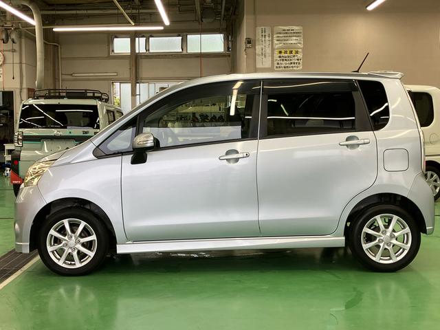 ムーヴカスタム Xリミテッドナビ/ワンセグTV/CD/AM・FMラジオ/AUX接続 Bカメラ HIDヘッドライト フォグランプ トップシェイドガラス 革巻ステアリング アルミホイール オートエアコン キーフリー プッシュスタート(千葉県)の中古車