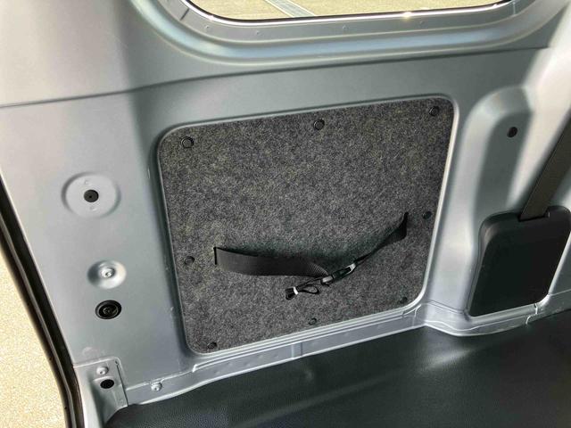 ハイゼットカーゴクルーズ左右分割可倒式リヤシート プッシュボタンスターター 電動格納式カラードドアミラー 衝突被害軽減ブレーキ コーナーセンサー オーバーヘッドシェルフ 荷室LEDルームランプ スライドドアイージークローザー(千葉県)の中古車