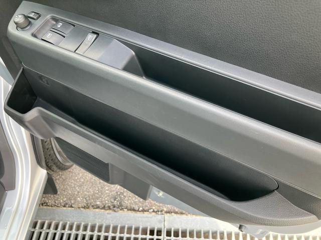 ハイゼットカーゴクルーズ左右分割可倒式リヤシート プッシュボタンスターター 電動格納式カラードドアミラー 衝突被害軽減ブレーキ コーナーセンサー オーバーヘッドシェルフ 荷室LEDルームランプ スライドドアイージークローザー(千葉県)の中古車