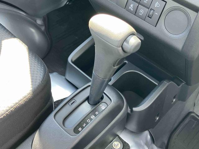 ハイゼットトラックスタンダード荷台三方開　スマートアシスト　横滑り防止装置　前後コーナーセンサー　アイドリングストップ　オートライト　オートハイビーム　スピーカー一体型ＡＭ／ＦＭラジオ　サイドレバー式駐車ブレーキ　バッテリーカバー（千葉県）の中古車