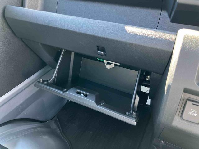 ハイゼットトラックスタンダード荷台三方開　スマートアシスト　横滑り防止装置　前後コーナーセンサー　アイドリングストップ　オートライト　オートハイビーム　スピーカー一体型ＡＭ／ＦＭラジオ　サイドレバー式駐車ブレーキ　バッテリーカバー（千葉県）の中古車