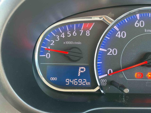 ムーヴカスタム　Ｘ　ＳＡＬＥＤヘッドライト　オートライト　バックカメラ　トップシェイドガラス　アルミホイール　スマアシ　横滑り防止装置　アイドリングストップ　シートリフター　足踏み式駐車ブレーキ　キーフリー　盗難防止アラーム（千葉県）の中古車