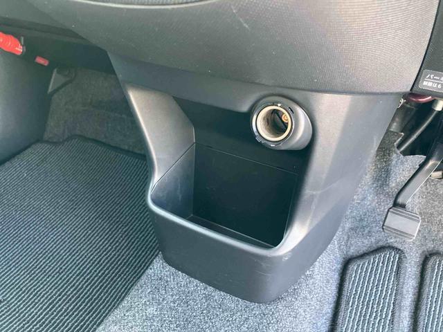 ムーヴカスタム　Ｘ　ＳＡＬＥＤヘッドライト　オートライト　バックカメラ　トップシェイドガラス　アルミホイール　スマアシ　横滑り防止装置　アイドリングストップ　シートリフター　足踏み式駐車ブレーキ　キーフリー　盗難防止アラーム（千葉県）の中古車