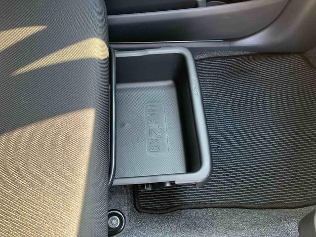 ムーヴカスタム　Ｘ　ＳＡＬＥＤヘッドライト　オートライト　バックカメラ　トップシェイドガラス　アルミホイール　スマアシ　横滑り防止装置　アイドリングストップ　シートリフター　足踏み式駐車ブレーキ　キーフリー　盗難防止アラーム（千葉県）の中古車