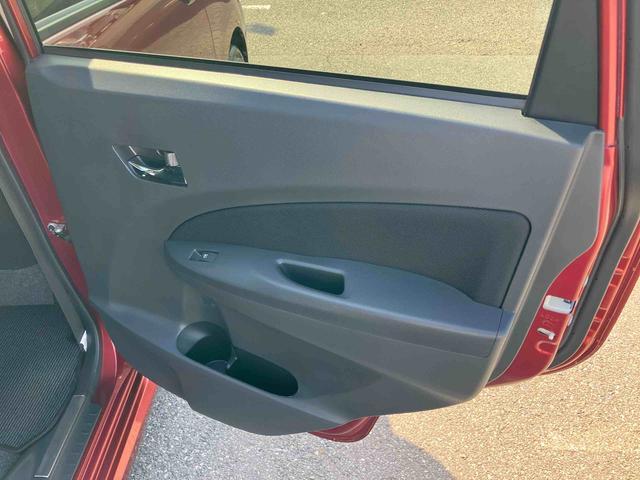 ムーヴカスタム　Ｘ　ＳＡＬＥＤヘッドライト　オートライト　バックカメラ　トップシェイドガラス　アルミホイール　スマアシ　横滑り防止装置　アイドリングストップ　シートリフター　足踏み式駐車ブレーキ　キーフリー　盗難防止アラーム（千葉県）の中古車