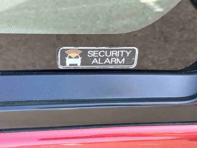 ムーヴカスタム　Ｘ　ＳＡＬＥＤヘッドライト　オートライト　バックカメラ　トップシェイドガラス　アルミホイール　スマアシ　横滑り防止装置　アイドリングストップ　シートリフター　足踏み式駐車ブレーキ　キーフリー　盗難防止アラーム（千葉県）の中古車