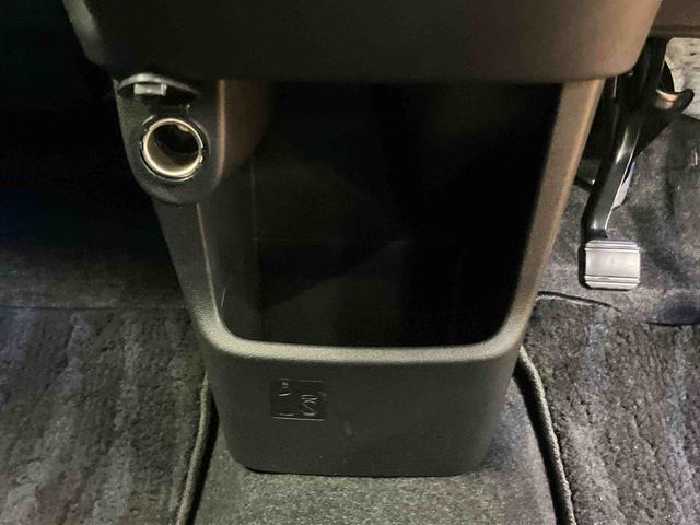 ムーヴカスタム　ＲＳ　ハイパーリミテッドＳＡIIIパノラマカメラ連動８インチフルセグナビ　ＵＳＢ接続　ＨＤＭＩ接続　ブルートゥース対応　フロント．リヤドライブレコーダー連動　ＴＶナビキット　運転席シートヒーター　オートライト　オートハイビーム（千葉県）の中古車