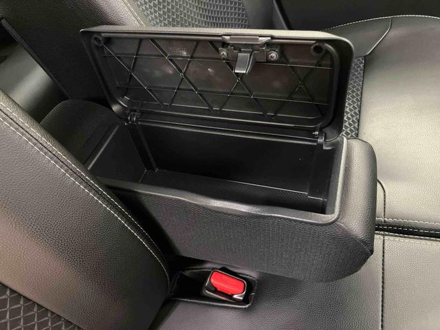 ムーヴカスタム　ＲＳ　ハイパーリミテッドＳＡIIIパノラマカメラ連動８インチフルセグナビ　ＵＳＢ接続　ＨＤＭＩ接続　ブルートゥース対応　フロント．リヤドライブレコーダー連動　ＴＶナビキット　運転席シートヒーター　オートライト　オートハイビーム（千葉県）の中古車