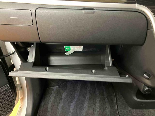 ムーヴカスタム　ＲＳ　ハイパーリミテッドＳＡIIIパノラマカメラ連動８インチフルセグナビ　ＵＳＢ接続　ＨＤＭＩ接続　ブルートゥース対応　フロント．リヤドライブレコーダー連動　ＴＶナビキット　運転席シートヒーター　オートライト　オートハイビーム（千葉県）の中古車