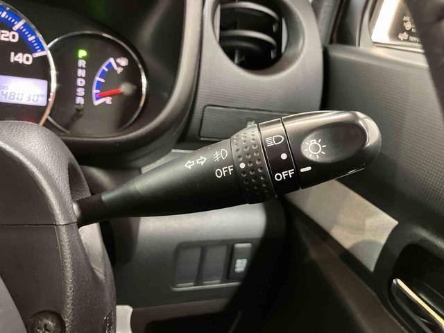 ムーヴコンテカスタム　ＲＳターボエンジン　ＥＴＣ　１５インチアルミホイール　ＨＩＤヘッドライト　ハロゲンフォグランプ　クリアテールランプ　ドアミラーウインカー　スマートキー　電格ドアミラー　照明＆バニディミラー付きサンバイザー（千葉県）の中古車