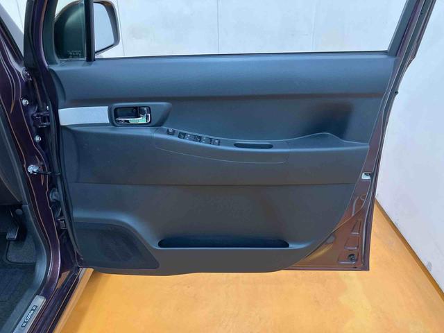 ムーヴコンテカスタム　ＲＳターボエンジン　ＥＴＣ　１５インチアルミホイール　ＨＩＤヘッドライト　ハロゲンフォグランプ　クリアテールランプ　ドアミラーウインカー　スマートキー　電格ドアミラー　照明＆バニディミラー付きサンバイザー（千葉県）の中古車