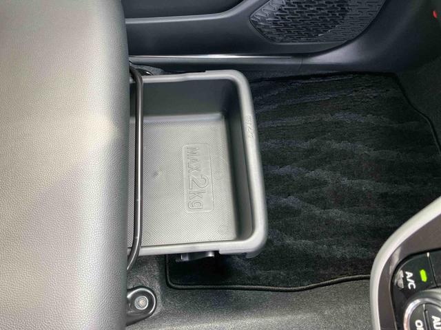 ムーヴカスタム RS ハイパーリミテッドSAIIIターボ ナビ/TV/DVD/BT/USB 全周囲カメラ LEDヘッドライト オートライト リモコンエンジンスターター MOMO製革巻ステアリング 運転席シートヒーター トップシェイドガラス スマアシ(千葉県)の中古車