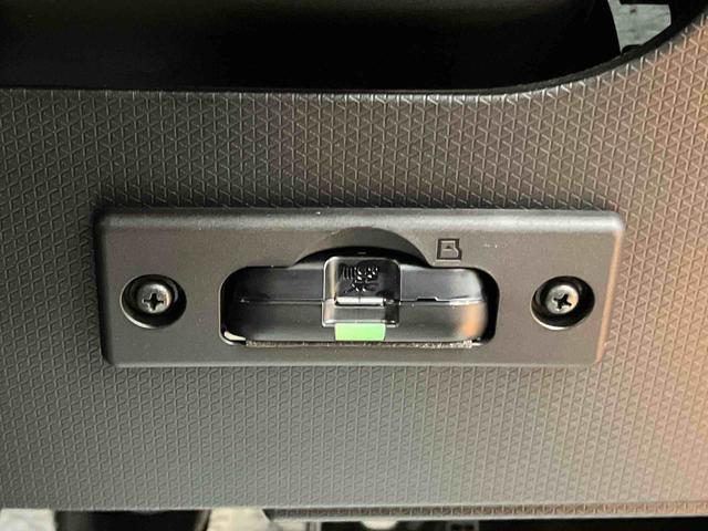 タントカスタムＸバックカメラ連動フルセグナビ　ＵＳＢ接続　ブルートゥース対応　フロント．リヤドライブレコーダー連動　ＴＶナビキット　前席シートヒータ　運転席ロングスライドシート　チルトステアリング　運転席シートリフタ（千葉県）の中古車