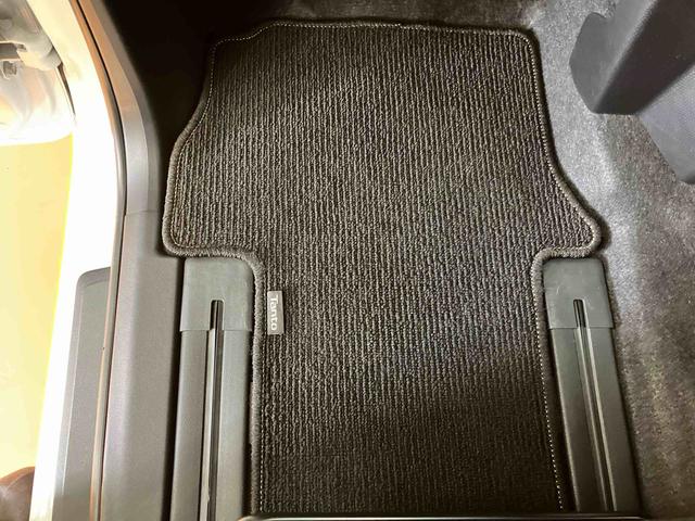 タントカスタムＸバックカメラ連動フルセグナビ　ＵＳＢ接続　ブルートゥース対応　フロント．リヤドライブレコーダー連動　ＴＶナビキット　前席シートヒータ　運転席ロングスライドシート　チルトステアリング　運転席シートリフタ（千葉県）の中古車