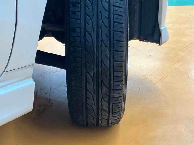 ムーヴカスタム　Ｘ　ＳＡフルセグナビ　ＵＳＢ接続　ブルートゥース対応　衝突被害軽減ブレーキ　横滑り防止装置　アイドリングストップ　プッシュエンジンスタート　キーフリーシステム　チルトステアリング　運転席シートリフター（千葉県）の中古車