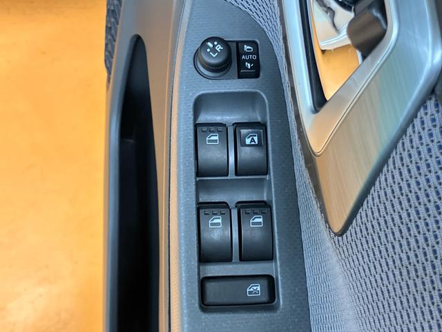 ムーヴカスタム　Ｘ　ＳＡフルセグナビ　ＵＳＢ接続　ブルートゥース対応　衝突被害軽減ブレーキ　横滑り防止装置　アイドリングストップ　プッシュエンジンスタート　キーフリーシステム　チルトステアリング　運転席シートリフター（千葉県）の中古車