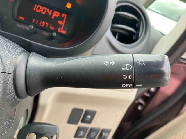 ムーヴＬ　ＳＡＣＤラジオチューナー　ＡＵＸ接続　衝突被害軽減ブレーキ　横滑り防止装置　アイドリングストップ　マニュアルレベリング機能付ハロゲンヘッドライト　バニティーミラー付き左右サンバイザー　チルトステアリング（千葉県）の中古車