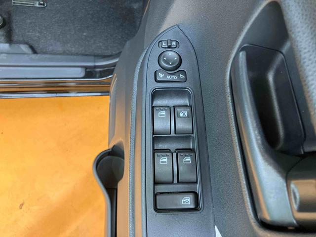 タントＬバックカメラ連動フルセグナビ　ＵＳＢ接続　ブルートゥース対応　フロント．リヤドライブレコーダー連動　プッシュエンジンスタート　キーフリーシステム　オートライト　助手席シートバックショッピングフック（千葉県）の中古車