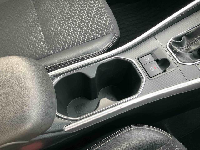 ロッキープレミアムＧ　ＨＥＶハイブリッド　９型ナビ／ＴＶ／ＤＶＤ／ＢＴ／ＵＳＢ　全周囲カメラ　前後ドラレコ　ＥＴＣ　全車速追従クルコン　ＡＤＢ　ＬＥＤヘッドライト　オートライト　コーナーセンサー　シートヒーター　リヤフォグランプ（千葉県）の中古車