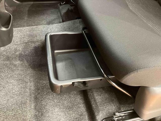 ムーヴカスタム RS SAバックカメラ連動フルセグナビ ブルートゥース対応 プッシュエンジンスタート キーフリーシステム 衝突被害軽減ブレーキ 横滑り防止装置 アイドリングストップ 照明.バニティーミラー付き左右サンバイザー(千葉県)の中古車