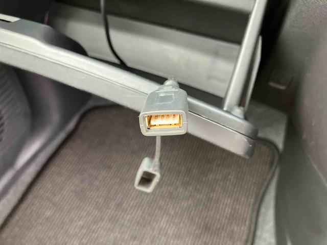 ミラココアココアプラスＸナビ／ＴＶ／ＤＶＤ／ＢＴ／ＵＳＢ　Ｂカメラ　ＥＴＣ　ＬＥＤヘッドライト　オートエアコン　シートリフター　キーフリー　盗難防止アラーム　アイドリングストップ　スモークガラス　電動格納ミラー　ルーフレール（千葉県）の中古車