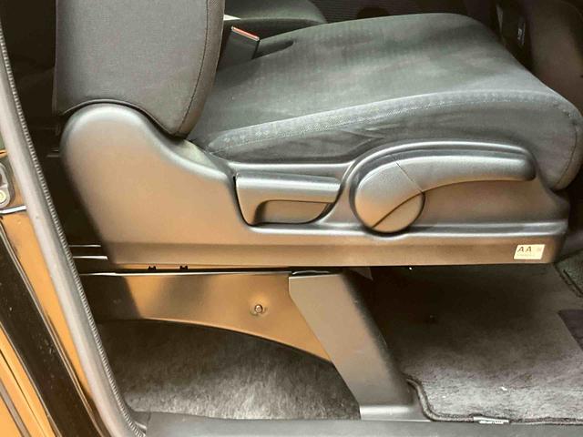 Ｎ−ＢＯＸカスタムＧ・Ｌパッケージバックカメラ連動フルセグナビ　ＵＳＢ接続　ブルートゥース対応　ＥＴＣ　プッシュエンジンスタート　キーフリーシステム　前席シートバックポケット＋ショッピングフック　チルトステアリング　運転席シートリフタ（千葉県）の中古車