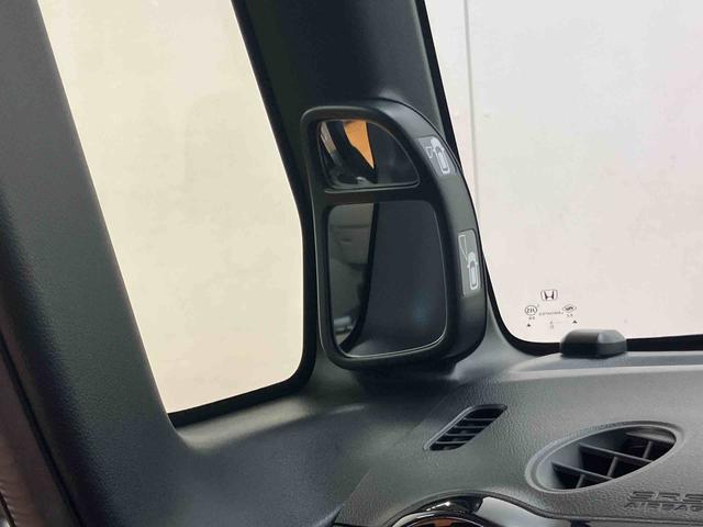 Ｎ−ＢＯＸカスタムＧ・Ｌパッケージバックカメラ連動フルセグナビ　ＵＳＢ接続　ブルートゥース対応　ＥＴＣ　プッシュエンジンスタート　キーフリーシステム　前席シートバックポケット＋ショッピングフック　チルトステアリング　運転席シートリフタ（千葉県）の中古車