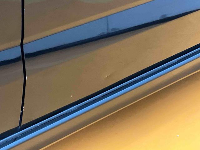 Ｎ−ＢＯＸカスタムＧ・Ｌパッケージバックカメラ連動フルセグナビ　ＵＳＢ接続　ブルートゥース対応　ＥＴＣ　プッシュエンジンスタート　キーフリーシステム　前席シートバックポケット＋ショッピングフック　チルトステアリング　運転席シートリフタ（千葉県）の中古車