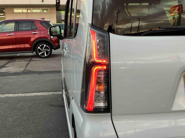 タントカスタムRSスタイルセレクションターボ 9型ナビ/BT/TV/DISC/全周囲M/ステアスイッチ 前後ドラレコ ETC サイドガーニッシュ 両側パワスラ 15インチアルミ LEDヘッド&フォグ シートヒーター クルコン 衝突被害軽減(千葉県)の中古車