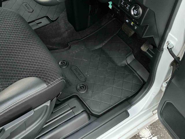 タントカスタムRSスタイルセレクションターボ 9型ナビ/BT/TV/DISC/全周囲M/ステアスイッチ 前後ドラレコ ETC サイドガーニッシュ 両側パワスラ 15インチアルミ LEDヘッド&フォグ シートヒーター クルコン 衝突被害軽減(千葉県)の中古車