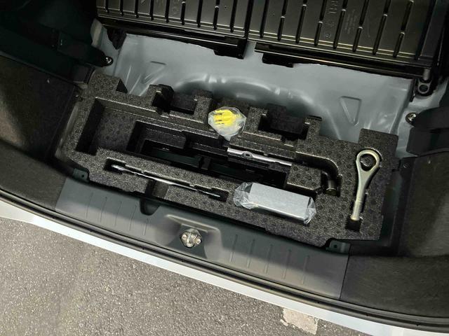 タントカスタムRSスタイルセレクションターボ 9型ナビ/BT/TV/DISC/全周囲M/ステアスイッチ 前後ドラレコ ETC サイドガーニッシュ 両側パワスラ 15インチアルミ LEDヘッド&フォグ シートヒーター クルコン 衝突被害軽減(千葉県)の中古車