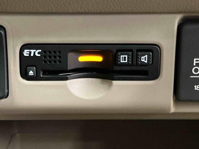 Ｎ−ＢＯＸＧ　ターボＳＳパッケージバックカメラ連動フルセグナビ　ブルートゥース対応　ビルトインＥＴＣ　フロントドライブレコーダー　フォグライト　リヤコーナーセンサー　ナノイーうるケア．ヴェールライト　ハイ．ロー切り替えシートヒーター（千葉県）の中古車