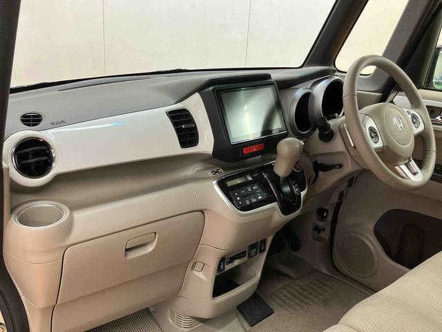 Ｎ−ＢＯＸＧ　ターボＳＳパッケージバックカメラ連動フルセグナビ　ブルートゥース対応　ビルトインＥＴＣ　フロントドライブレコーダー　フォグライト　リヤコーナーセンサー　ナノイーうるケア．ヴェールライト　ハイ．ロー切り替えシートヒーター（千葉県）の中古車