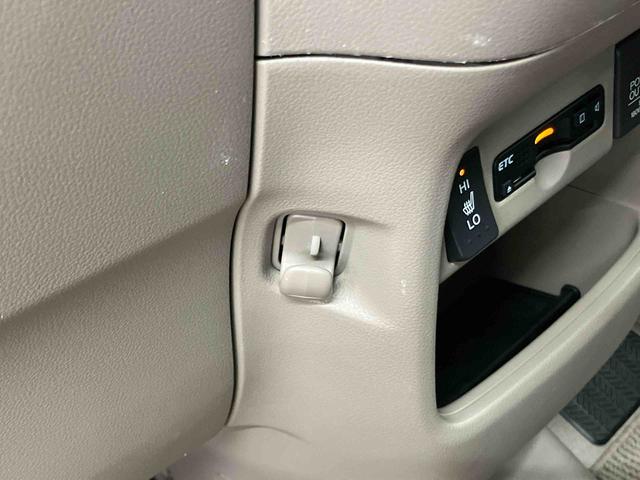 Ｎ−ＢＯＸＧ　ターボＳＳパッケージバックカメラ連動フルセグナビ　ブルートゥース対応　ビルトインＥＴＣ　フロントドライブレコーダー　フォグライト　リヤコーナーセンサー　ナノイーうるケア．ヴェールライト　ハイ．ロー切り替えシートヒーター（千葉県）の中古車