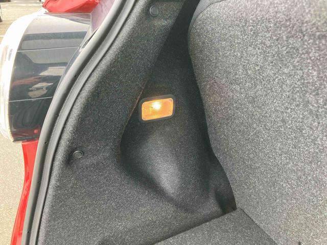 キャストアクティバＧ　ＳＡIIナビ／ＴＶ／ＤＶＤ／ＢＴ／ＵＳＢ　ＬＥＤヘッドライト　オートライト　フォグランプ　オートＡ／Ｃ　革巻ステアリング　アイドリングストップ　キーフリーシステム　盗難防止警報　シートリフター　アルミホイール（千葉県）の中古車