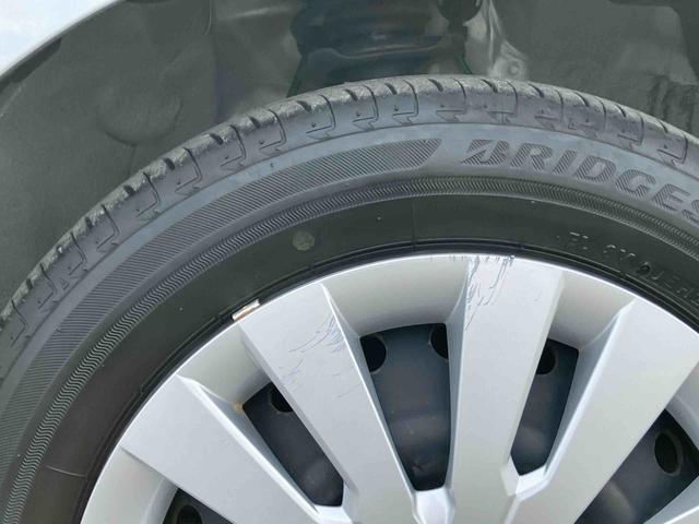 ムーヴＬナビ／地デジ／ＤＶＤ／ＢＴ／ＵＳＢ　ドラレコ　キーレスエントリー　セキュリティーアラーム　アイドリングストップ　スモークガラス　マニュアルエアコン　足踏み式パーキングブレーキ　横滑り防止装置　ＡＢＳ（千葉県）の中古車