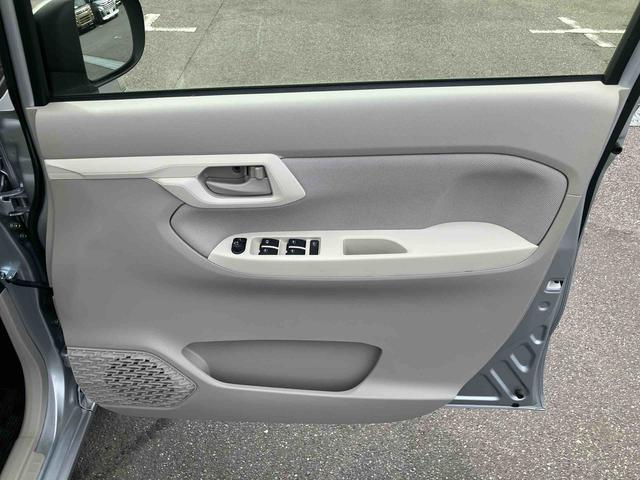 ムーヴＬナビ／地デジ／ＤＶＤ／ＢＴ／ＵＳＢ　ドラレコ　キーレスエントリー　セキュリティーアラーム　アイドリングストップ　スモークガラス　マニュアルエアコン　足踏み式パーキングブレーキ　横滑り防止装置　ＡＢＳ（千葉県）の中古車