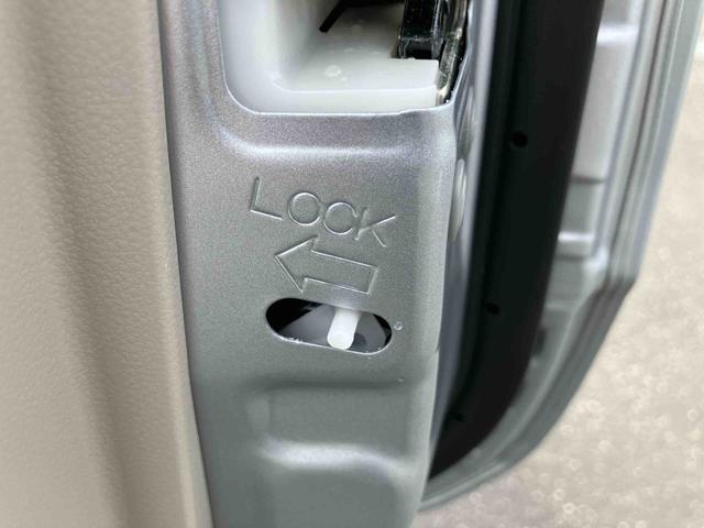 ムーヴＬナビ／地デジ／ＤＶＤ／ＢＴ／ＵＳＢ　ドラレコ　キーレスエントリー　セキュリティーアラーム　アイドリングストップ　スモークガラス　マニュアルエアコン　足踏み式パーキングブレーキ　横滑り防止装置　ＡＢＳ（千葉県）の中古車